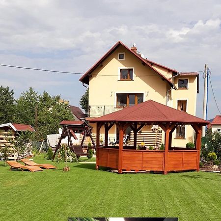 Villa Meisterburg Ściegny Buitenkant foto